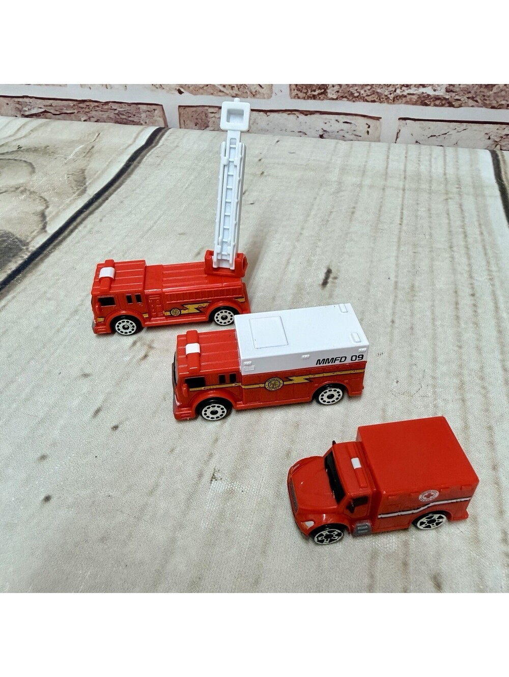 Vintage Lot of 3 Fire Department MICRO MACHINES ~ MMFD 09 🔥